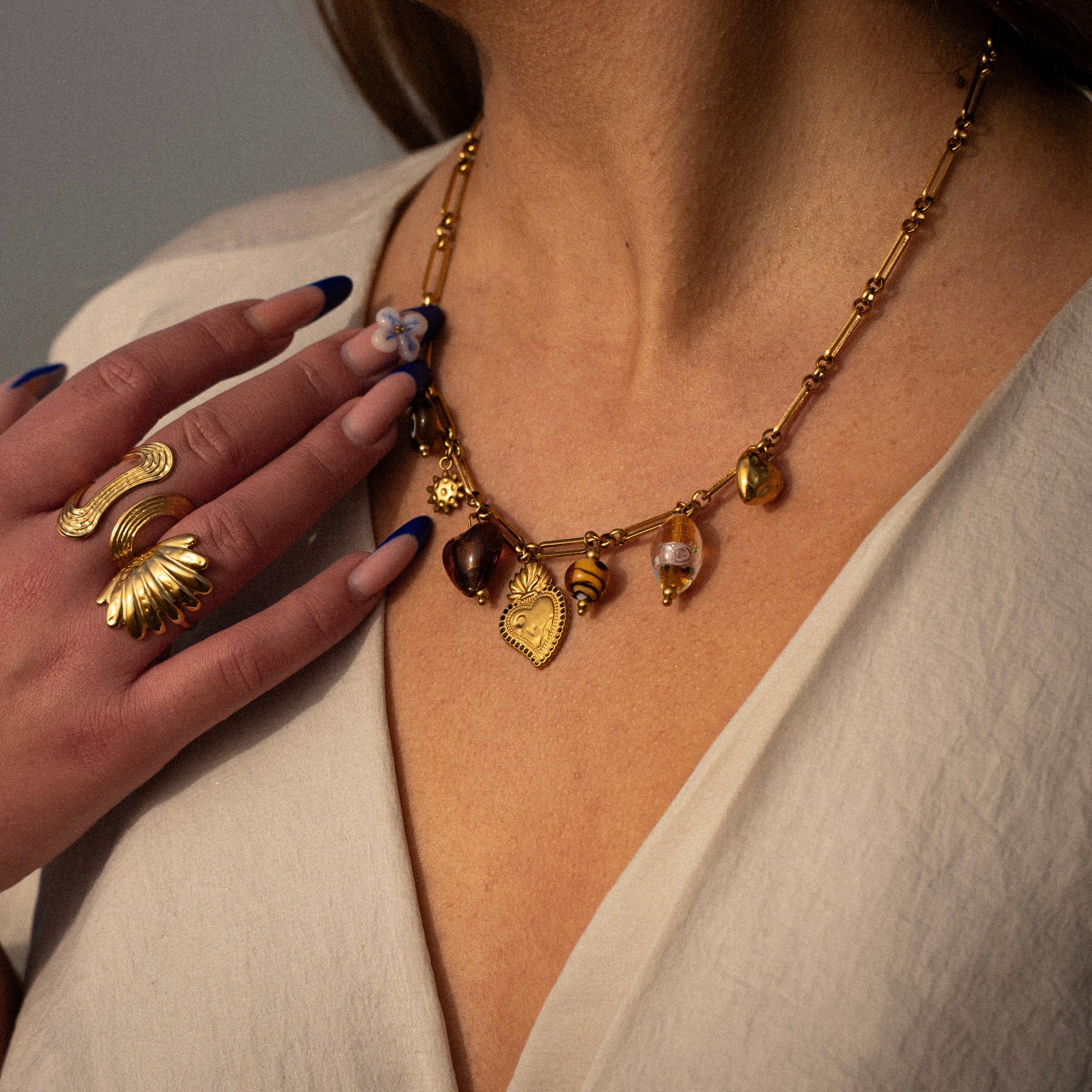 COLLIER FLAVIE