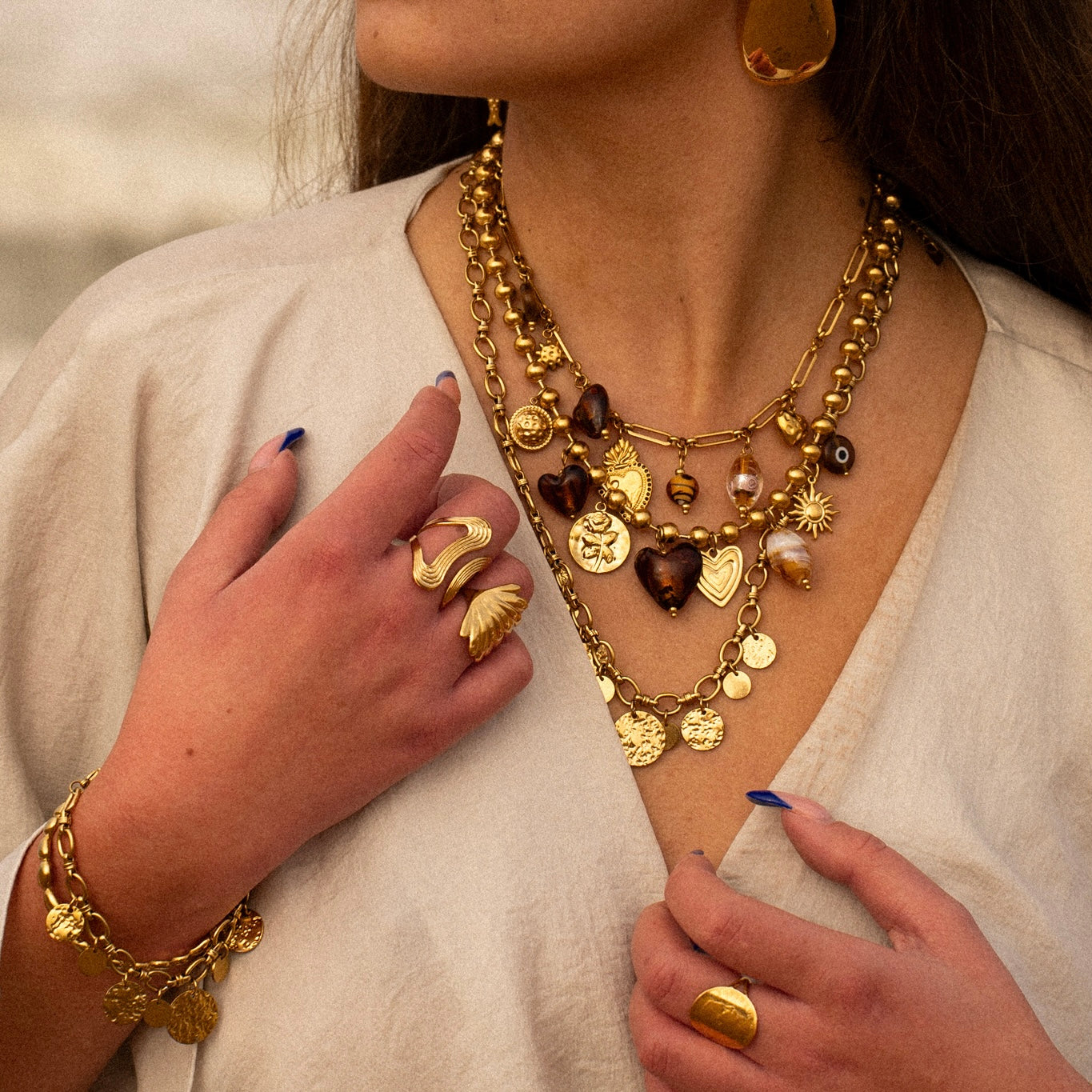 COLLIER BRUNE